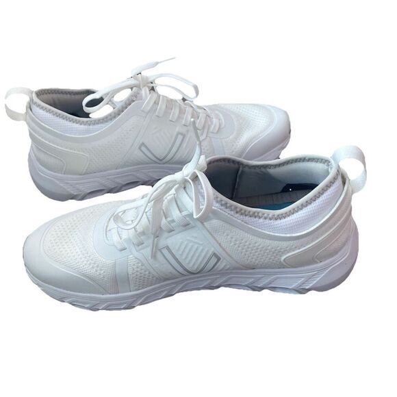 Vionic Captivate Comfort Walking White Sneakers Tennis Shoes Women’s Size 10 - Picture 1 of 5